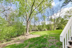 1105 S Hough St, Barrington, IL 60010 - Photo 24