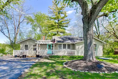 1105 S Hough Street, Barrington, IL 60010 - Photo 2