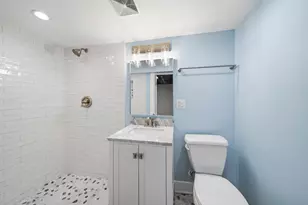 2524 Oak Park Ave, Berwyn, IL 60402 - Photo 10
