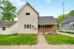 519 W 8th St, Dixon, IL 61021 - Photo 26