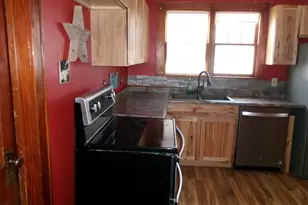 305 W Thomas St, Martinton, IL 60951 - Photo 12