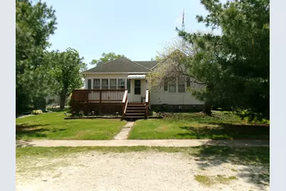 305 W Thomas Street, Martinton, IL 60951 - Photo 1