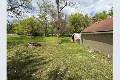 208 W Nippersink Road, Round Lake, IL 60073 - Photo 30