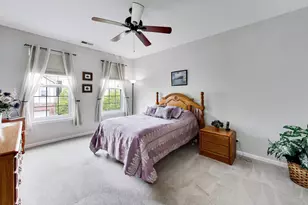 210 Rosehall Dr, Lake Zurich, IL 60047 - Photo 8