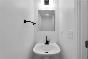 984 Four Seasons Blvd, Aurora, IL 60504 - Photo 12