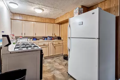 422 Henrietta Avenue, Rockford, IL 61102 - Photo 22