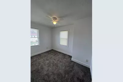 222 S Elmwood Avenue, Davenport, IA 52802 - Photo 10