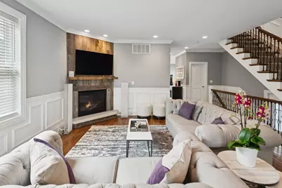 5450 N Natoma Avenue, Chicago, IL 60656 - Photo 4