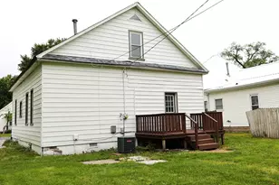 314 S Franklin St, Salem, IL 62881 - Photo 22
