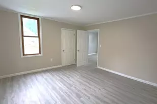 314 S Franklin St, Salem, IL 62881 - Photo 12