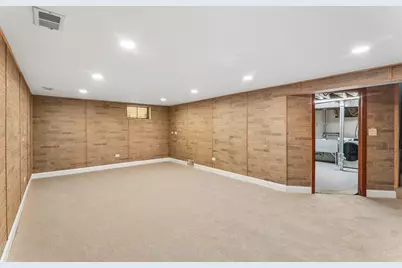 807 E Golfview Drive, Mount Prospect, IL 60056 - Photo 24