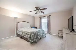2950 Northampton Dr, Rolling Meadows, IL 60008 - Photo 16