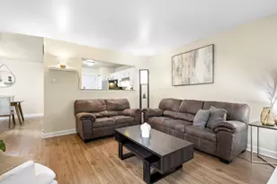 4104 Rivertowne Dr, Plainfield, IL 60586 - Photo 4