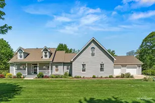 16073 Burr Oak Rd, Plano, IL 60545 - Photo 2
