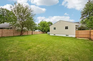 18120 W Big Oaks Rd, Grayslake, IL 60030 - Photo 30