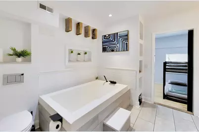 815 N Milwaukee Avenue, Chicago, IL 60622 - Photo 36