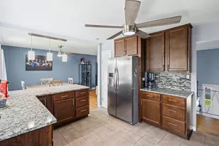 1035 E Plate Dr, Palatine, IL 60074 - Photo 10