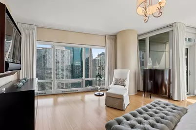 340 E Randolph Street #2801, Chicago, IL 60601 - Photo 18