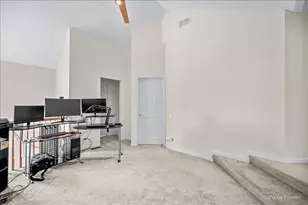 3822 Ashley Ct, Rolling Meadows, IL 60008 - Photo 12