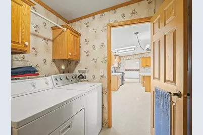 8438 Hickory Tree Drive, Machesney Park, IL 61115 - Photo 22