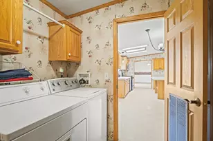 8438 Hickory Tree Dr, Machesney Park, IL 61115 - Photo 22
