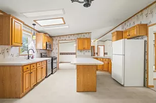 8438 Hickory Tree Dr, Machesney Park, IL 61115 - Photo 16