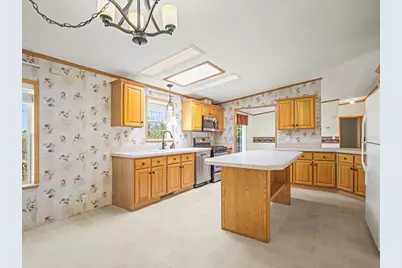 8438 Hickory Tree Drive, Machesney Park, IL 61115 - Photo 16