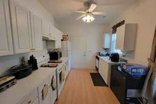 1343 Providence Cir, Elgin, IL 60120 - Photo 2