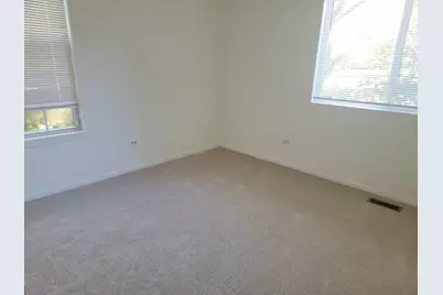 1343 Providence Circle, Elgin, IL 60120 - Photo 10