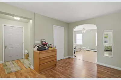 612 Oak Street, Woodstock, IL 60098 - Photo 8