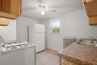 612 Oak Street, Woodstock, IL 60098 - Photo 18