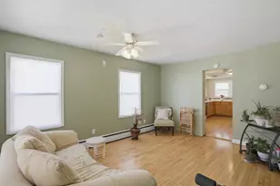 612 Oak St, Woodstock, IL 60098 - Photo 6
