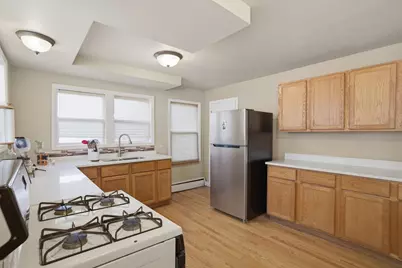 612 Oak Street, Woodstock, IL 60098 - Photo 2