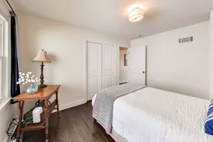 223 E Adams St, Elmhurst, IL 60126 - Photo 12