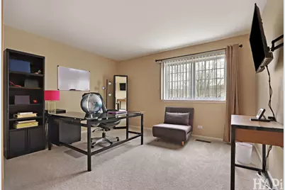 703 Owl Creek Lane, Gurnee, IL 60031 - Photo 14