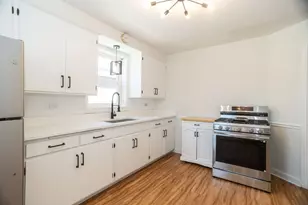 3924 N Oconto Ave, Chicago, IL 60634 - Photo 8