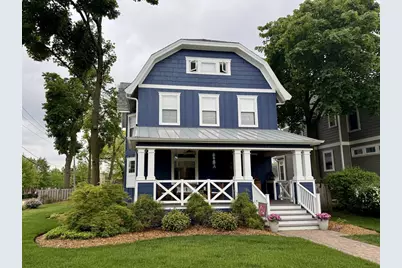 205 W Cook Avenue, Libertyville, IL 60048 - Photo 1