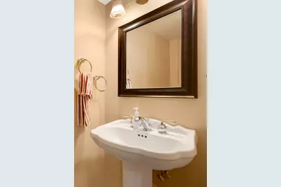 17 Buchanan Lane, Streamwood, IL 60107 - Photo 16