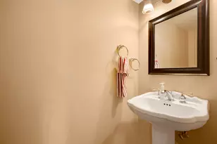 17 Buchanan Ln, Streamwood, IL 60107 - Photo 16