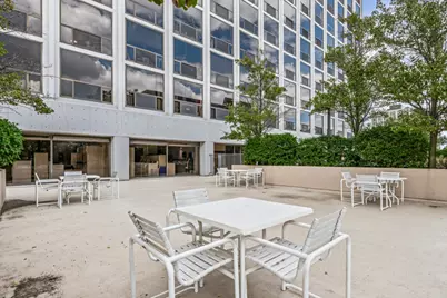 4343 N Clarendon Avenue #2313, Chicago, IL 60613 - Photo 14