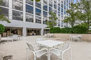 4343 N Clarendon Ave, Chicago, IL 60613 - Photo 14
