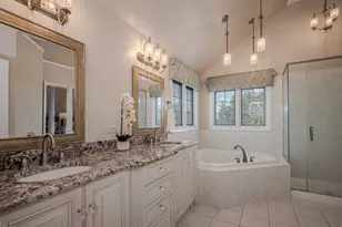 2040 Arrowhead Ct, Geneva, IL 60134 - Photo 30