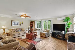 401 Turkey Farm Rd, Mahomet, IL 61853 - Photo 8