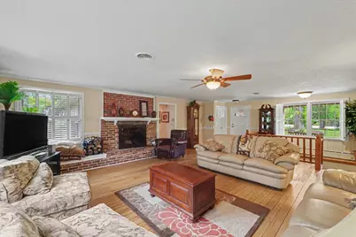 401 Turkey Farm Road, Mahomet, IL 61853 - Photo 6