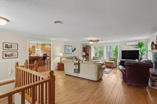 401 Turkey Farm Rd, Mahomet, IL 61853 - Photo 4