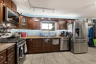 4608 Sycamore Ln, Rolling Meadows, IL 60008 - Photo 6