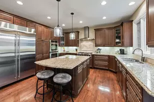 731 S Michigan Ct, Palatine, IL 60067 - Photo 4
