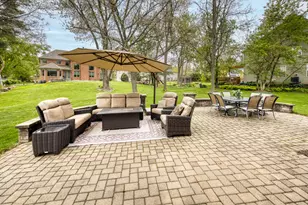 731 S Michigan Ct, Palatine, IL 60067 - Photo 34