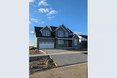 675 S Regulators Street, Rochelle, IL 61068 - Photo 2