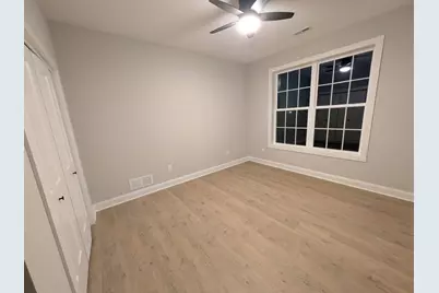 675 S Regulators Street, Rochelle, IL 61068 - Photo 18